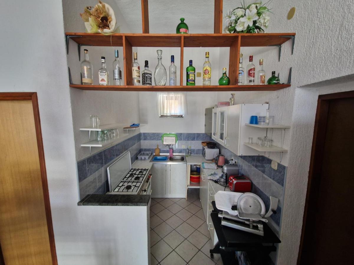 Rooms Anita Sibinj 斯比尼克尔姆波茨斯基 外观 照片
